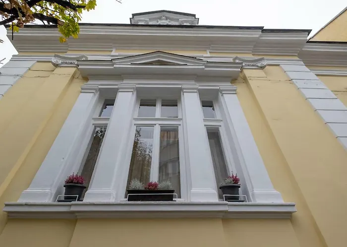 Temptation In - 24h Self Check-in アパート