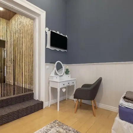 Temptation In - 24h Self Check-in Apartman Szófia